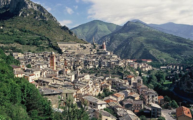 Le village médiéval de Tende