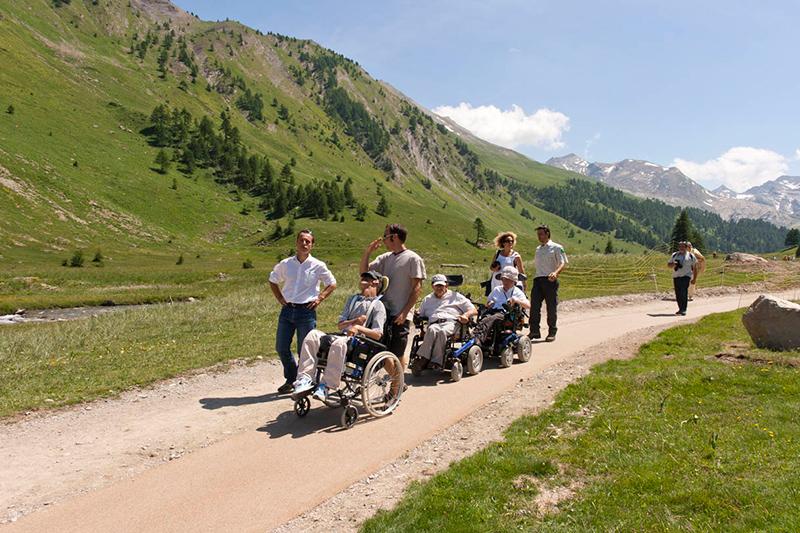 Le vallon du Lauzanier équipé pour recevoir des personnes à mobilité réduite, en plein cœur du Parc national