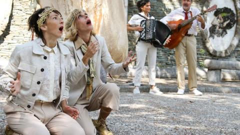 Théâtre en plein air : "Tombés du Ciel"_Barcelonnette