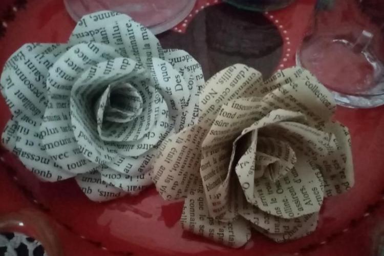 Atelier de fabrication de fleurs de papier_Sospel
