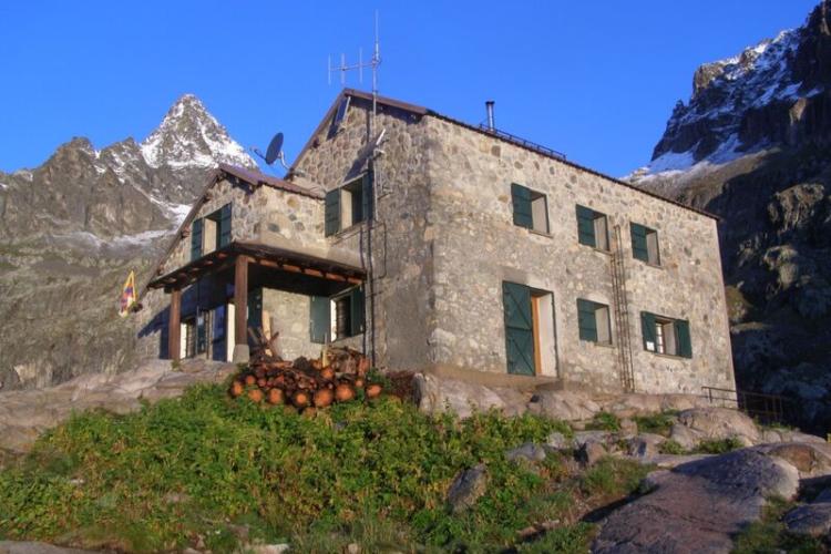 Refuge de la Valmasque - Extérieur
